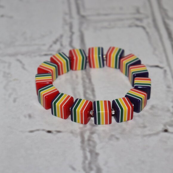 NWOT Rainbow Chunky statement bracelet 7" - Picture 4 of 5